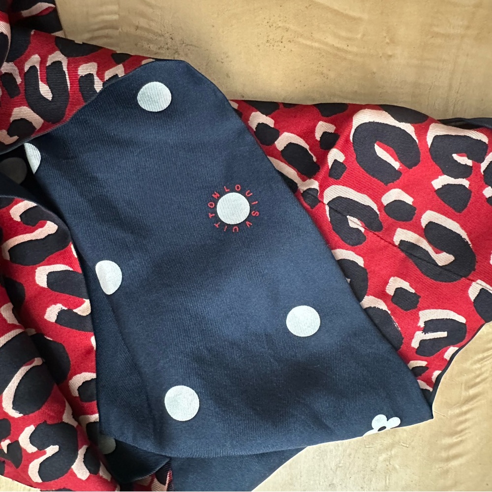 Louis Vuitton Red and Blue Polka Dot and Leopard Print Scarf - Picture 4 of 6